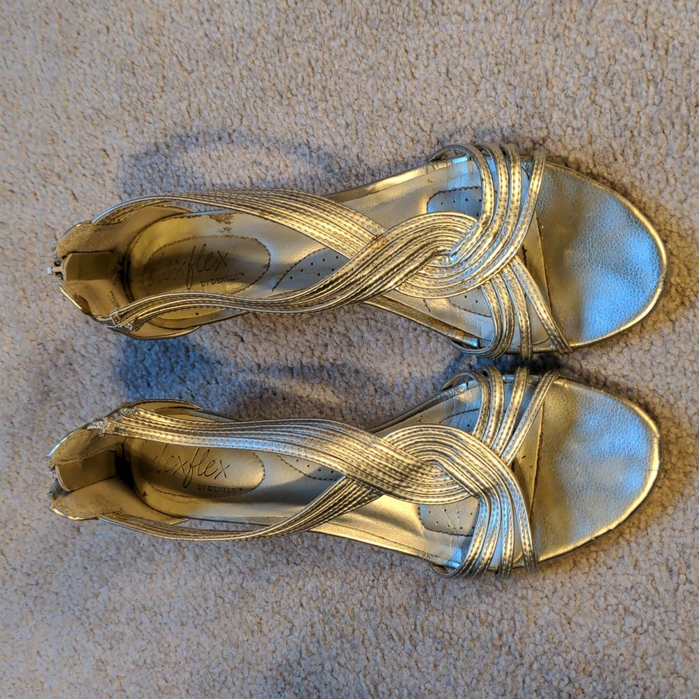 Dexflex by Dexter gold wedge sandals